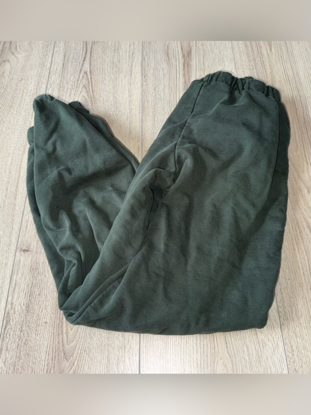 Brandy Melville green jogger sweatpants